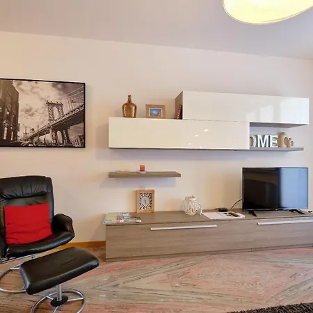 Apartmentsgarda - Gardalux Apartments Esterno foto