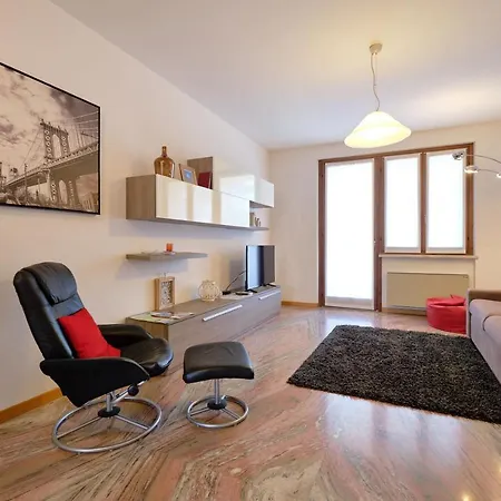 Apartmentsgarda - Gardalux Apartments Esterno foto