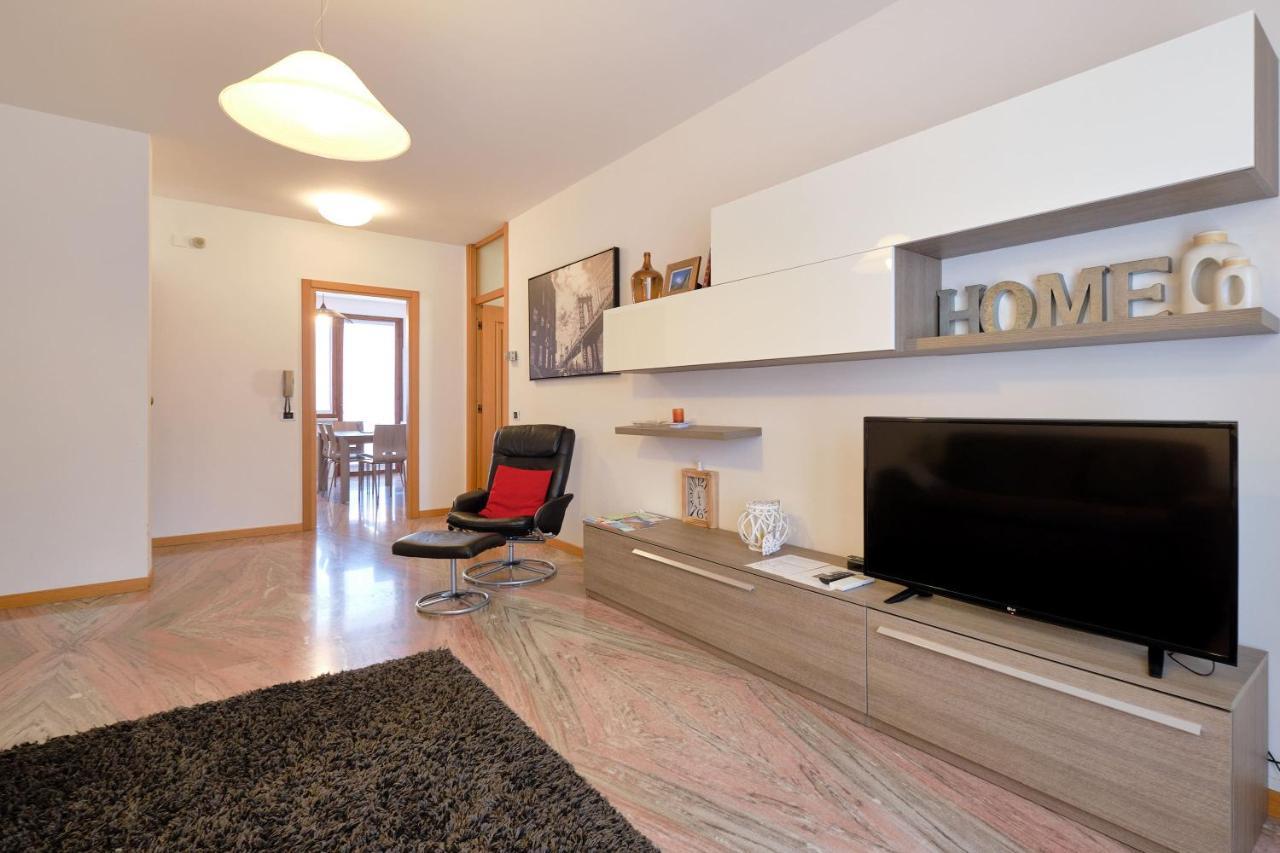 Apartment Apartmentsgarda - Gardalux Garda (Verona)