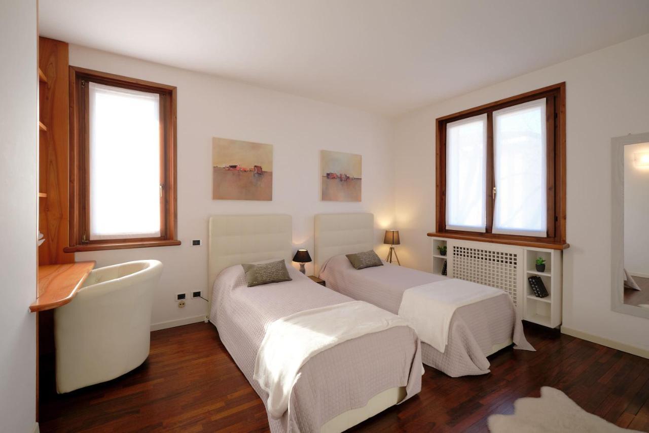 Apartmentsgarda - Gardalux * Garda (Verona)