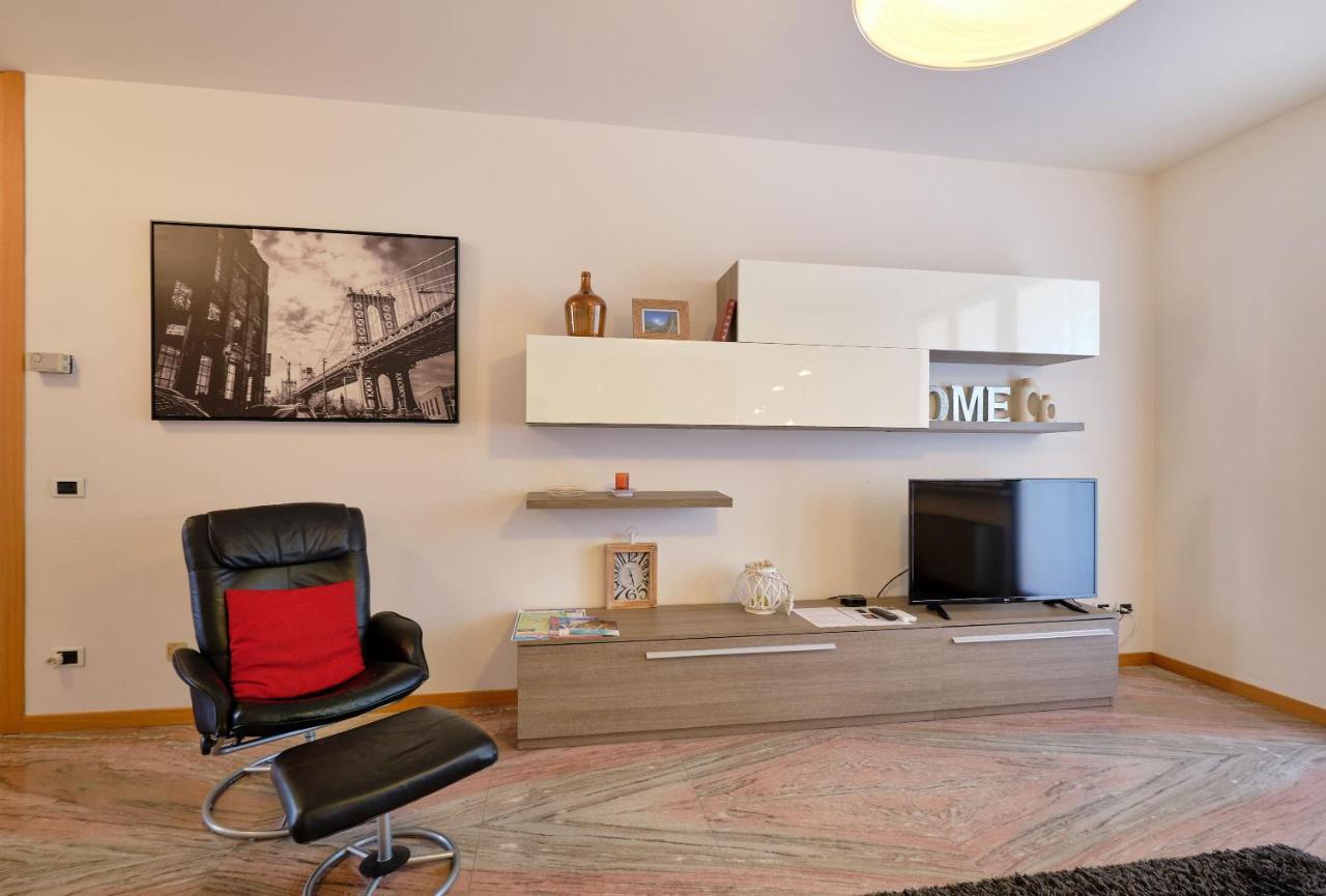Apartmentsgarda - Gardalux Garda (Verona)
