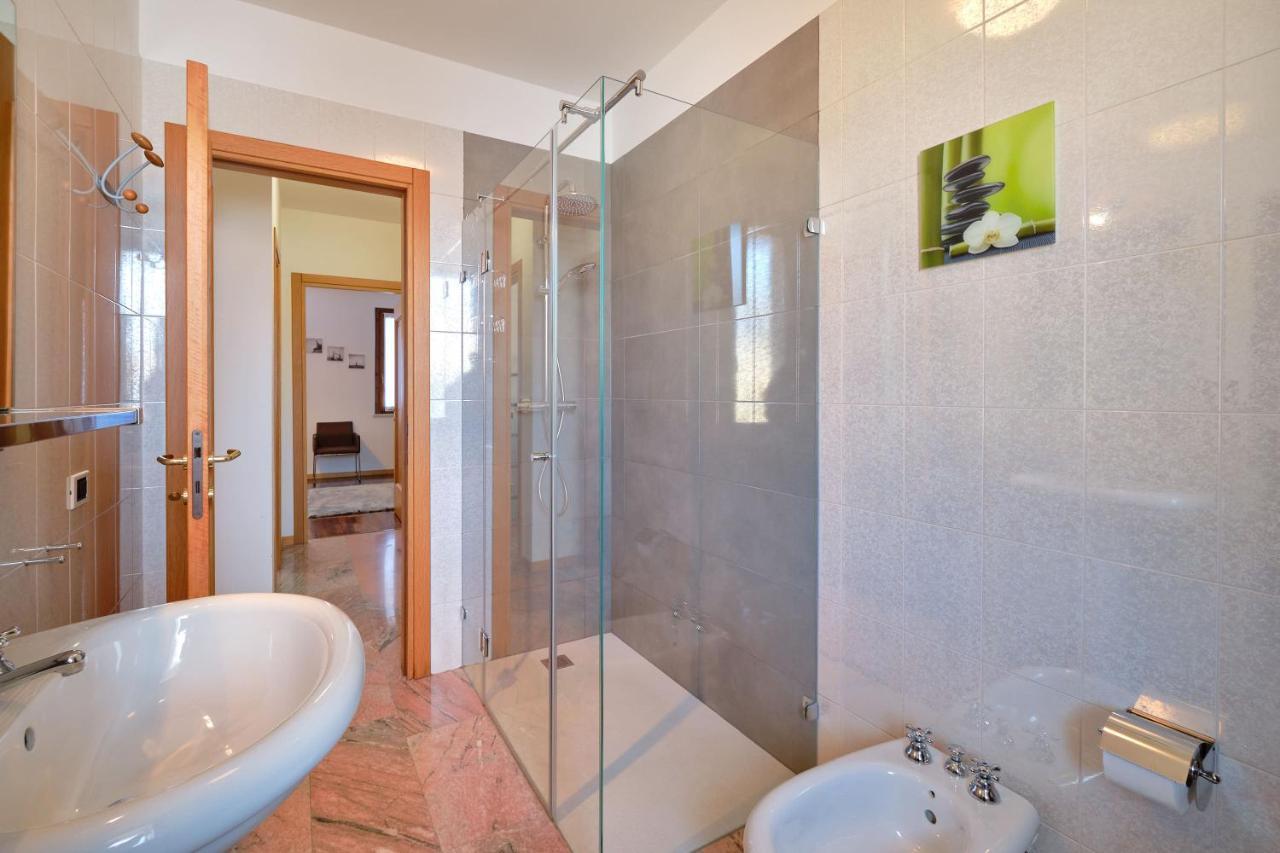 Apartmentsgarda - Gardalux Apartment *